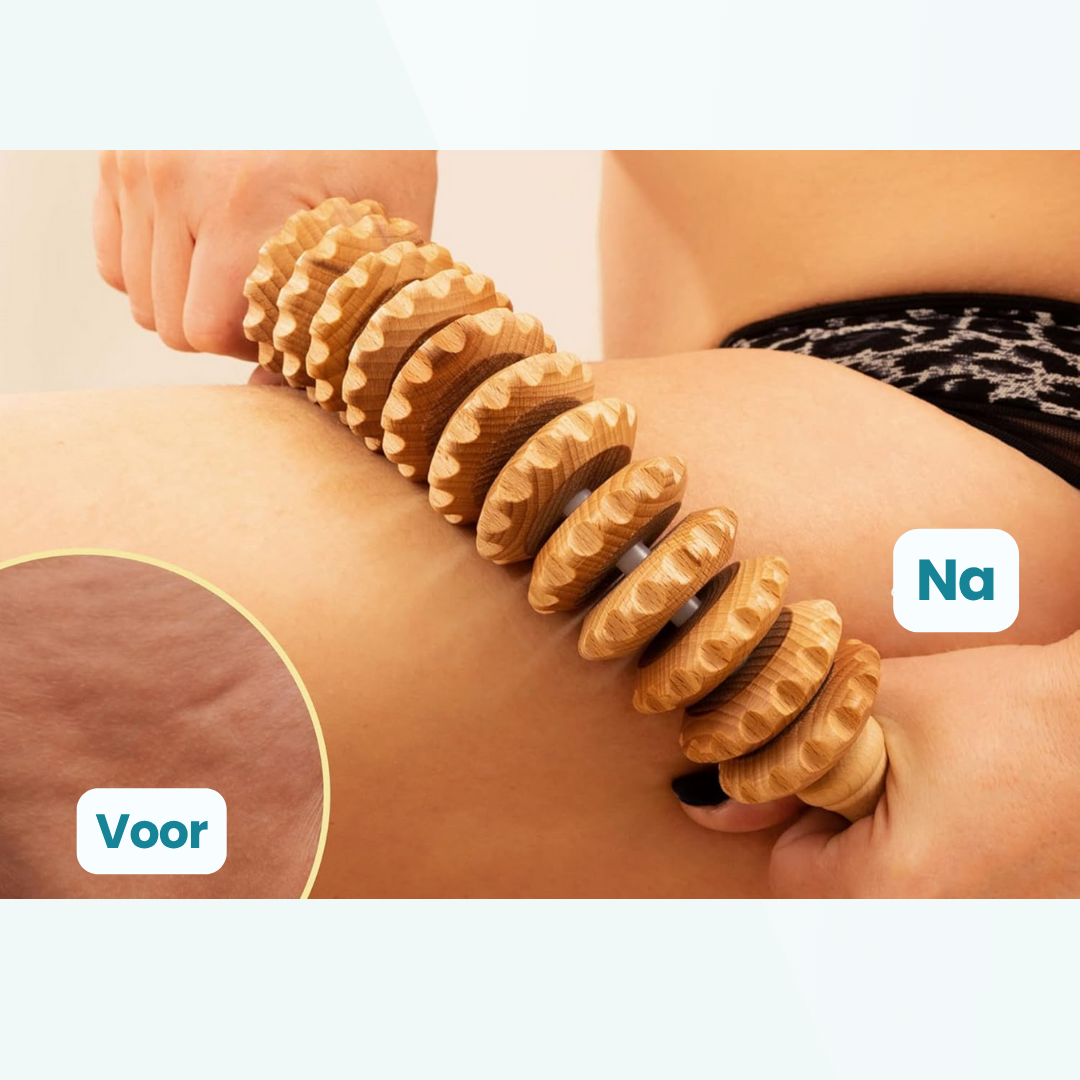 Houten cellulite roller in gebruik op het been, met zichtbaar verschil voor en na behandeling.